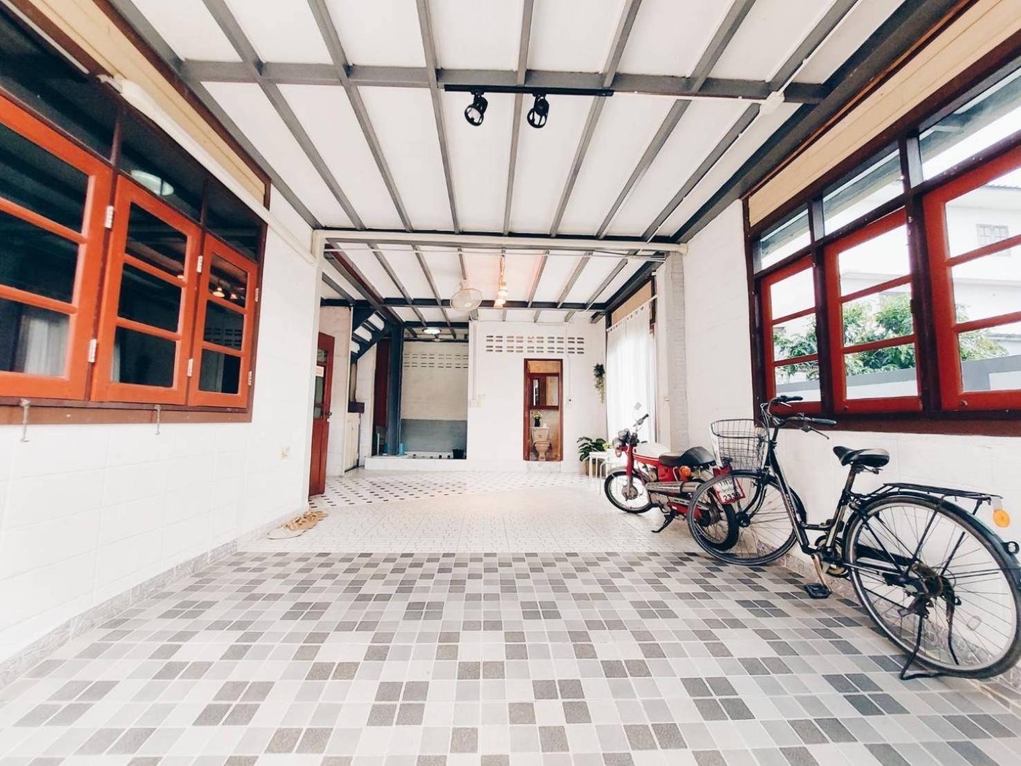 Appartement The Warehouse - Ayutthaya Extérieur photo